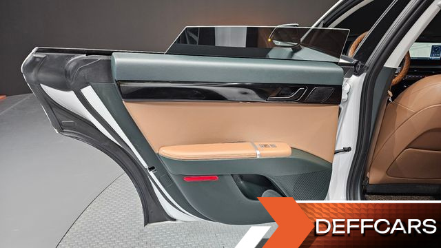 Hyundai GRANDEUR 2,5 Gasoline 2WD Premium купить на сайте DeffCars