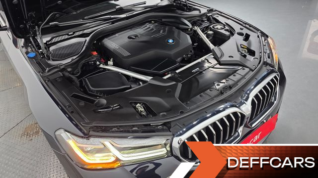 BMW 5-SERIES 520i M Sport купить на сайте DeffCars