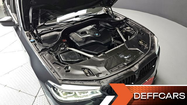 BMW 5-SERIES 530i M Sport Package Plus купить на сайте DeffCars