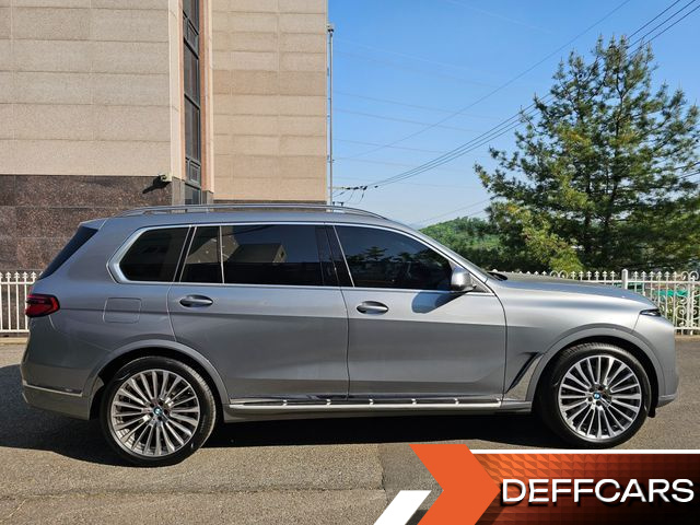 BMW X7 xDrive 40i Design Pure Excellence 6-Seater купить на сайте DeffCars