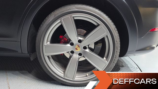 Porsche CAYENNE 3.0 COUPE PLATINUM EDITION купить на сайте DeffCars