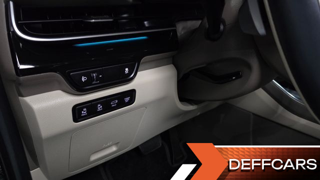 Kia CARNIVAL HEV 9-Seater Hi-Limousine Noblesse купить на сайте DeffCars