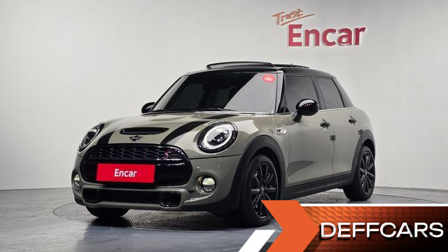 Mini COOPER 5Door Standard 3rd купить на сайте DeffCars