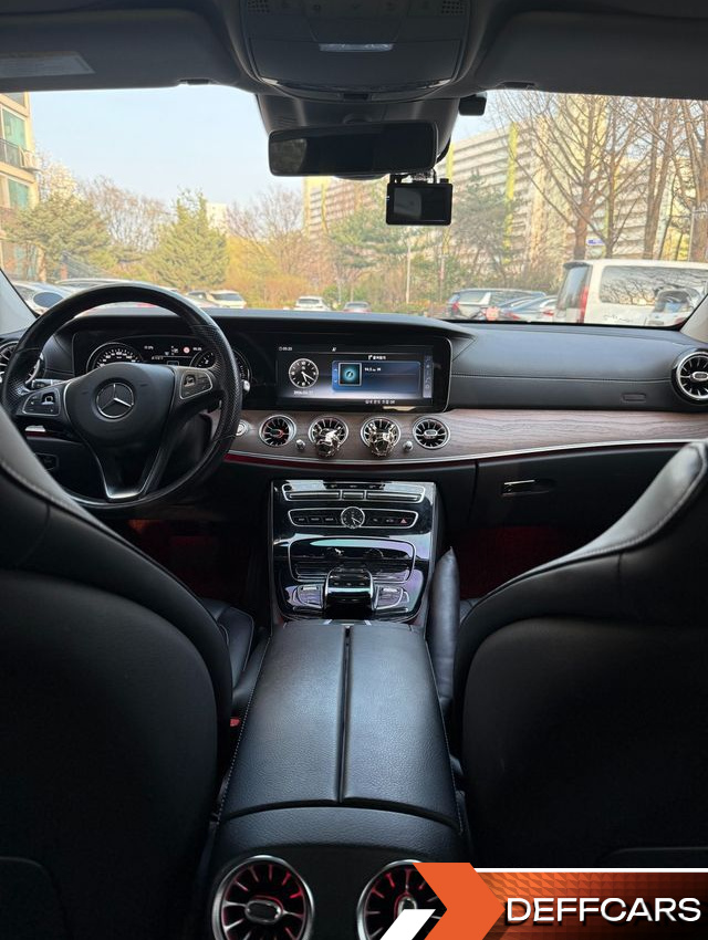 Mercedes E-CLASS E220d 4MATIC Exclusive купить на сайте DeffCars