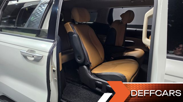 Kia CARNIVAL 7-Seater Noblesse купить на сайте DeffCars