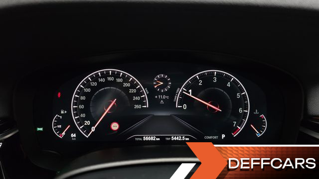 BMW 5-SERIES 530i Luxury Plus купить на сайте DeffCars