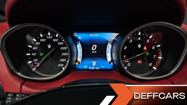 Maserati LEVANTE 3.0 AWD Luxury купить на сайте DeffCars