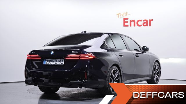 BMW 5-SERIES 530i xDrive M Sport купить на сайте DeffCars