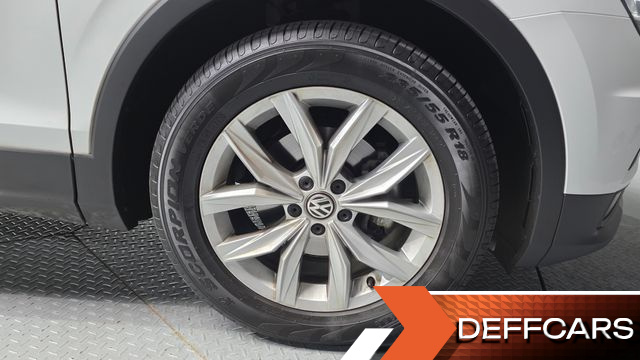 Volkswagen TIGUAN 2.0 TDI Premium купить на сайте DeffCars