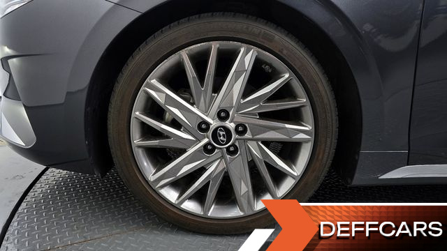 Hyundai GRANDEUR 2.5 Calligraphy купить на сайте DeffCars