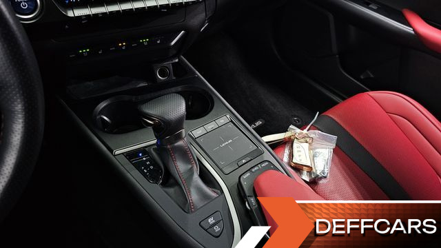 Lexus UX 2.0 F-Sport 2WD купить на сайте DeffCars