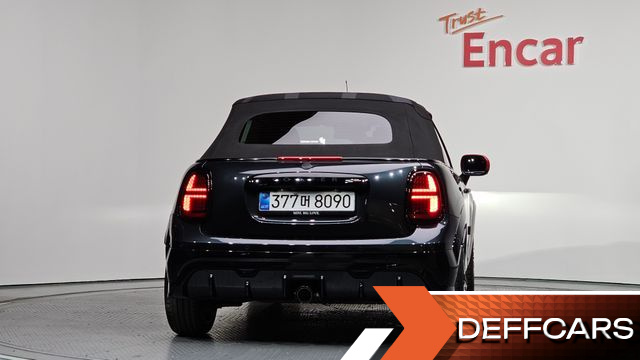 Mini COOPER CONVERTIBLE JCW купить на сайте DeffCars