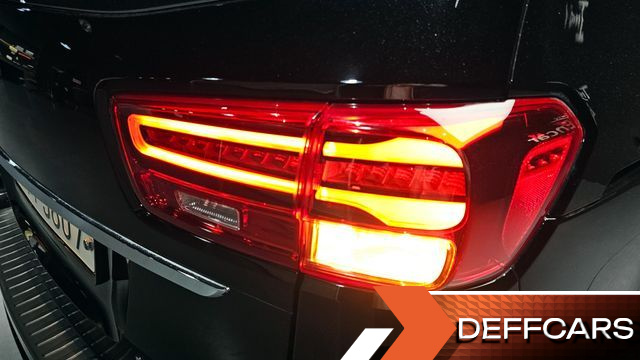 Kia CARNIVAL Gasoline 7-Seater Limousine President купить на сайте DeffCars