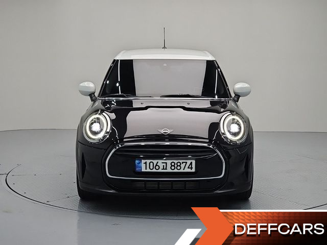 Mini COOPER 5Door Classic Third Generation купить на сайте DeffCars