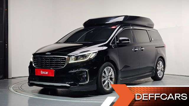 Kia CARNIVAL 9-Seater Hi-Limousine Noblesse Special купить на сайте DeffCars