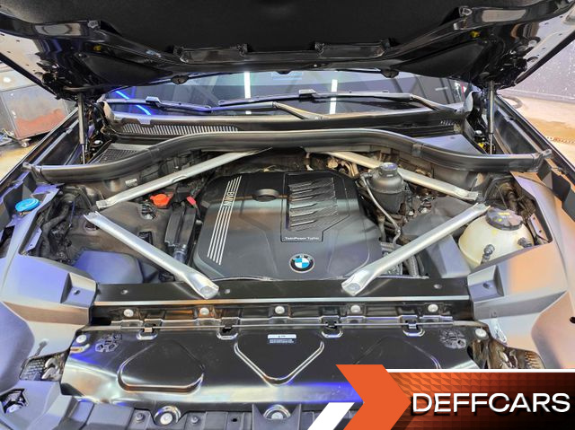 BMW X7 xDrive 40i Design Pure Excellence 6-Seater купить на сайте DeffCars