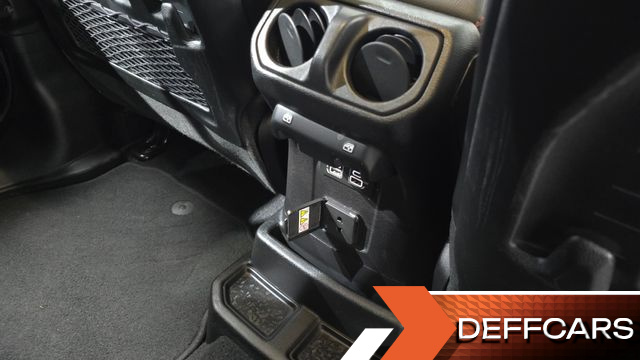 Jeep WRANGLER 2.0 Rubicon 4Door купить на сайте DeffCars