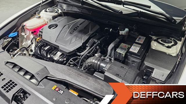 Hyundai GRANDEUR 2,5 Gasoline 2WD Premium купить на сайте DeffCars