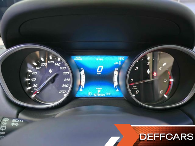 Maserati LEVANTE 3.0 Diesel AWD GranSport купить на сайте DeffCars