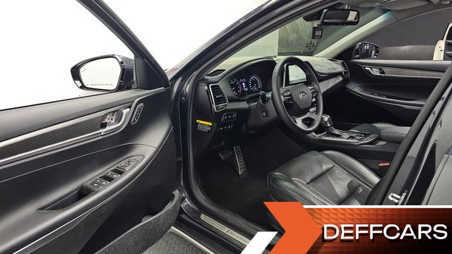 Hyundai GRANDEUR 2.4 Premium Special купить на сайте DeffCars