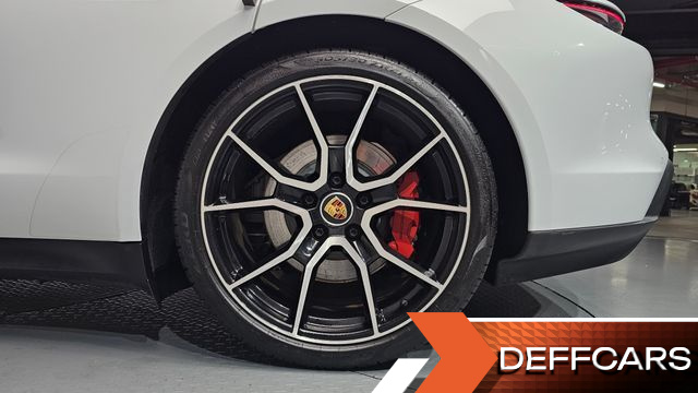 Porsche TAYCAN Base купить на сайте DeffCars