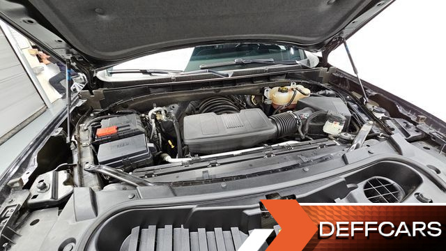 Cadillac ESCALADE 6.2 Sports Platinum купить на сайте DeffCars