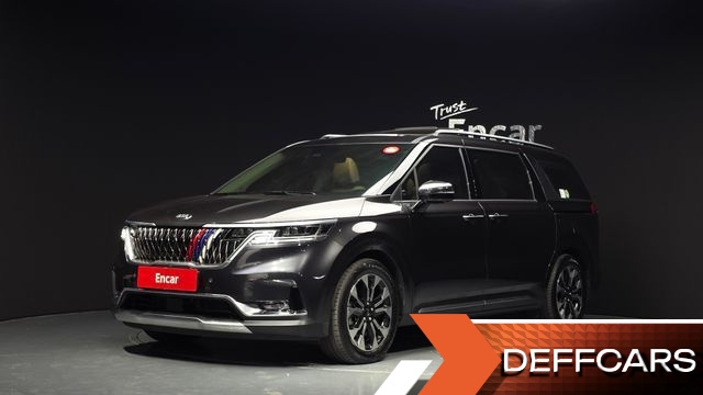 Kia CARNIVAL Gasoline 9-Seater Signature купить на сайте DeffCars