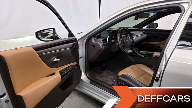 Lexus ES Luxury Plus купить на сайте DeffCars