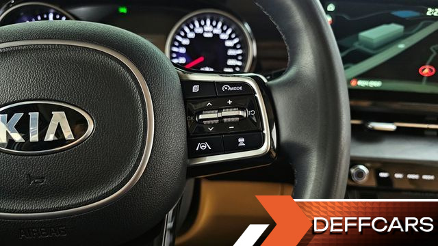 Kia CARNIVAL 9-Seater Noblesse купить на сайте DeffCars