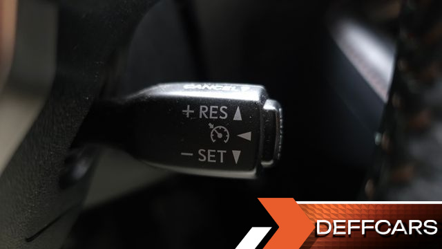 Lexus CT200H 1.8 Supreme ZWA10 купить на сайте DeffCars