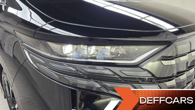 Toyota ALPHARD 2.5 HEV Executive AWD купить на сайте DeffCars