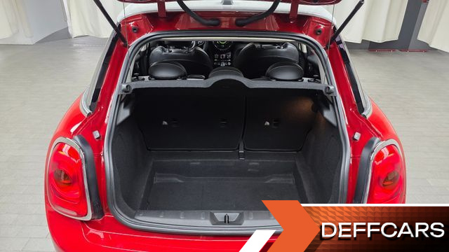 Mini COOPER 5Door Standard 3rd купить на сайте DeffCars