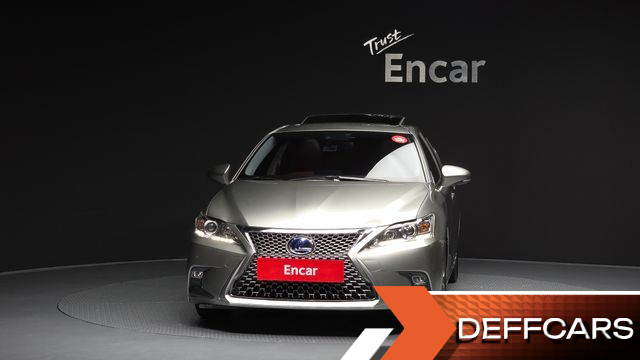 Lexus CT200H 1.8 Supreme ZWA10 купить на сайте DeffCars