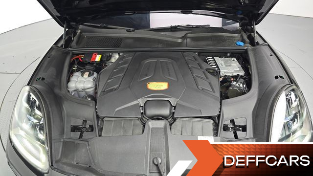 Porsche CAYENNE 4.0 Turbo Coupe купить на сайте DeffCars