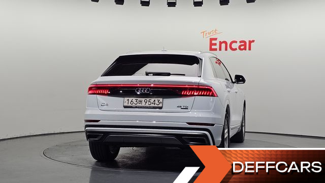 Audi Q8 45 TDI Quattro Premium купить на сайте DeffCars