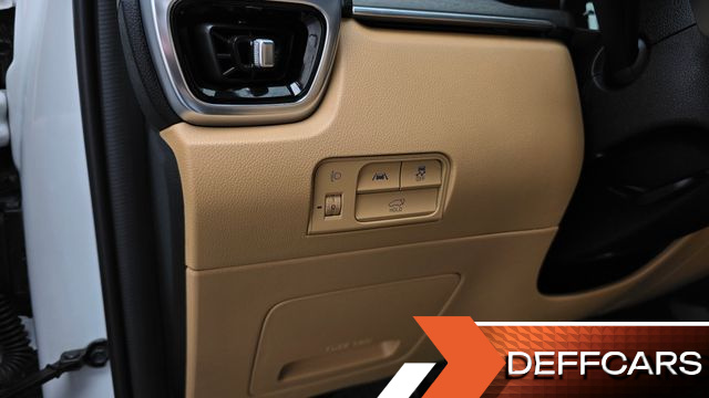 Kia SORENTO HEV 1.6 2WD Gravity купить на сайте DeffCars