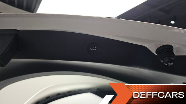 Tesla MODEL 3 Long Range AWD купить на сайте DeffCars