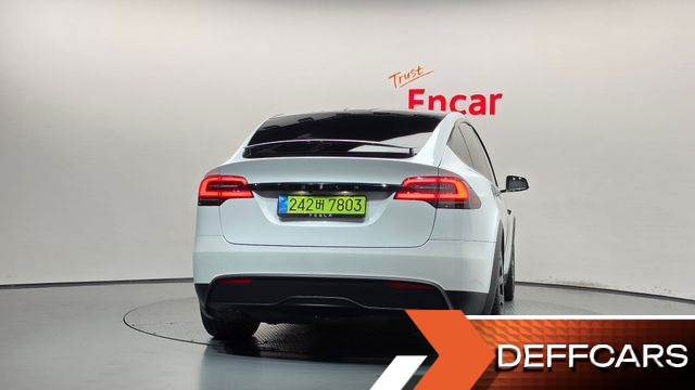 Tesla MODEL X AWD купить на сайте DeffCars