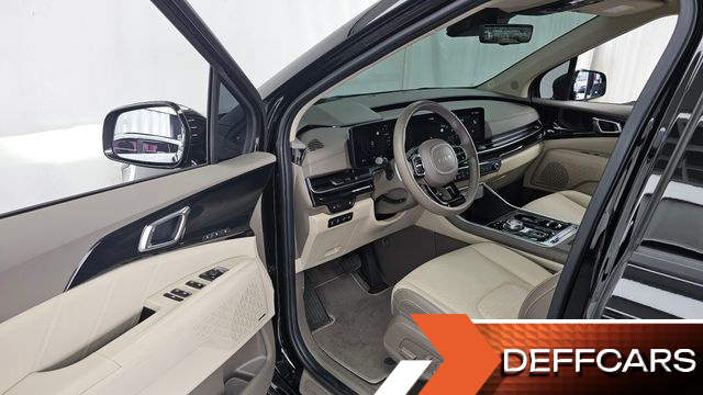 Kia CARNIVAL Gasoline 7-Seater Hi Limousine Signature купить на сайте DeffCars