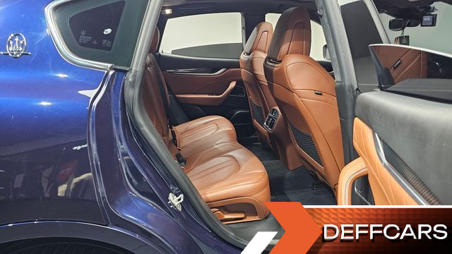Maserati LEVANTE 3.0 S AWD GranSport купить на сайте DeffCars
