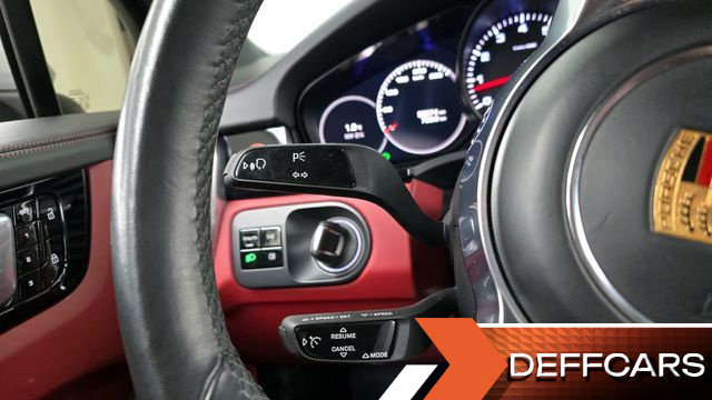 Porsche CAYENNE 3.0 купить на сайте DeffCars