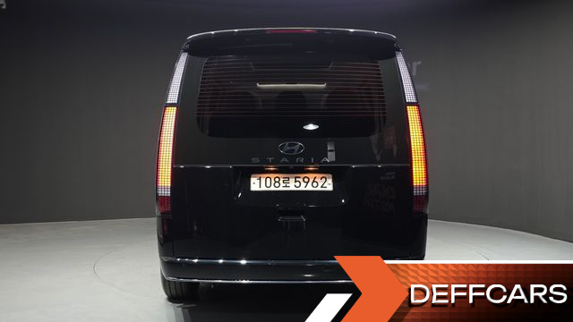 Hyundai STARIA HEV 1.6 Lounge 7-Seater Inspiration купить на сайте DeffCars