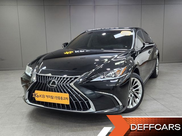 Lexus ES Luxury Plus купить на сайте DeffCars