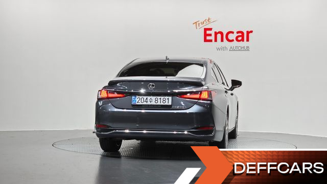 Lexus ES Executive купить на сайте DeffCars