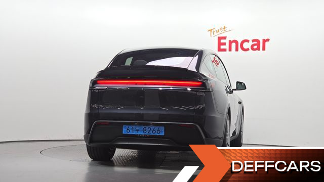 Tesla MODEL Y L Long Range AWD купить на сайте DeffCars
