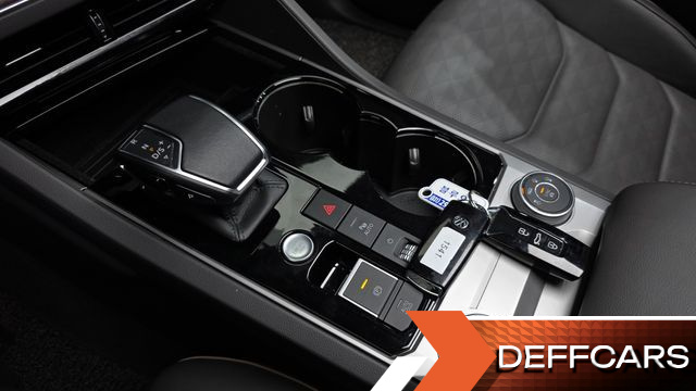Volkswagen TOUAREG 3.0 TDI Prestige купить на сайте DeffCars