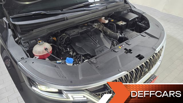 Kia CARNIVAL Gasoline 9-Seater Noblesse купить на сайте DeffCars