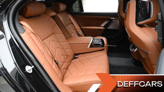BMW 7-SERIES 740d xDrive M Sport купить на сайте DeffCars