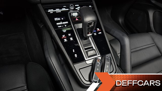 Porsche CAYENNE 3.0 PLATINUM EDITION купить на сайте DeffCars