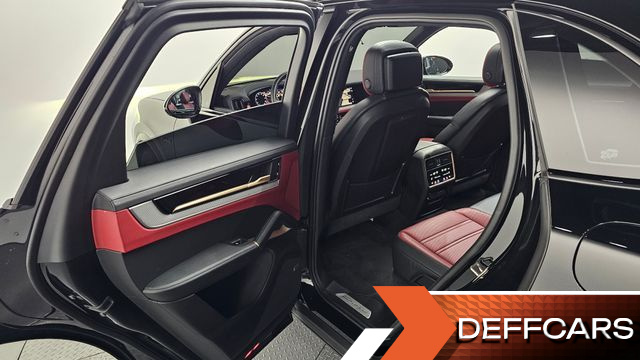 Porsche CAYENNE 3.0 E-Hybrid купить на сайте DeffCars